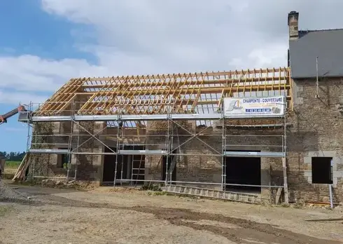 charpentier Fougerolles-du-Plessis-2