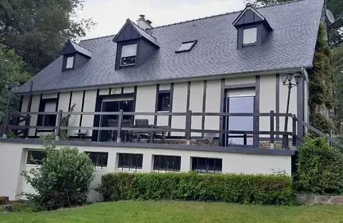 charpentier Isigny-le-Buat-1