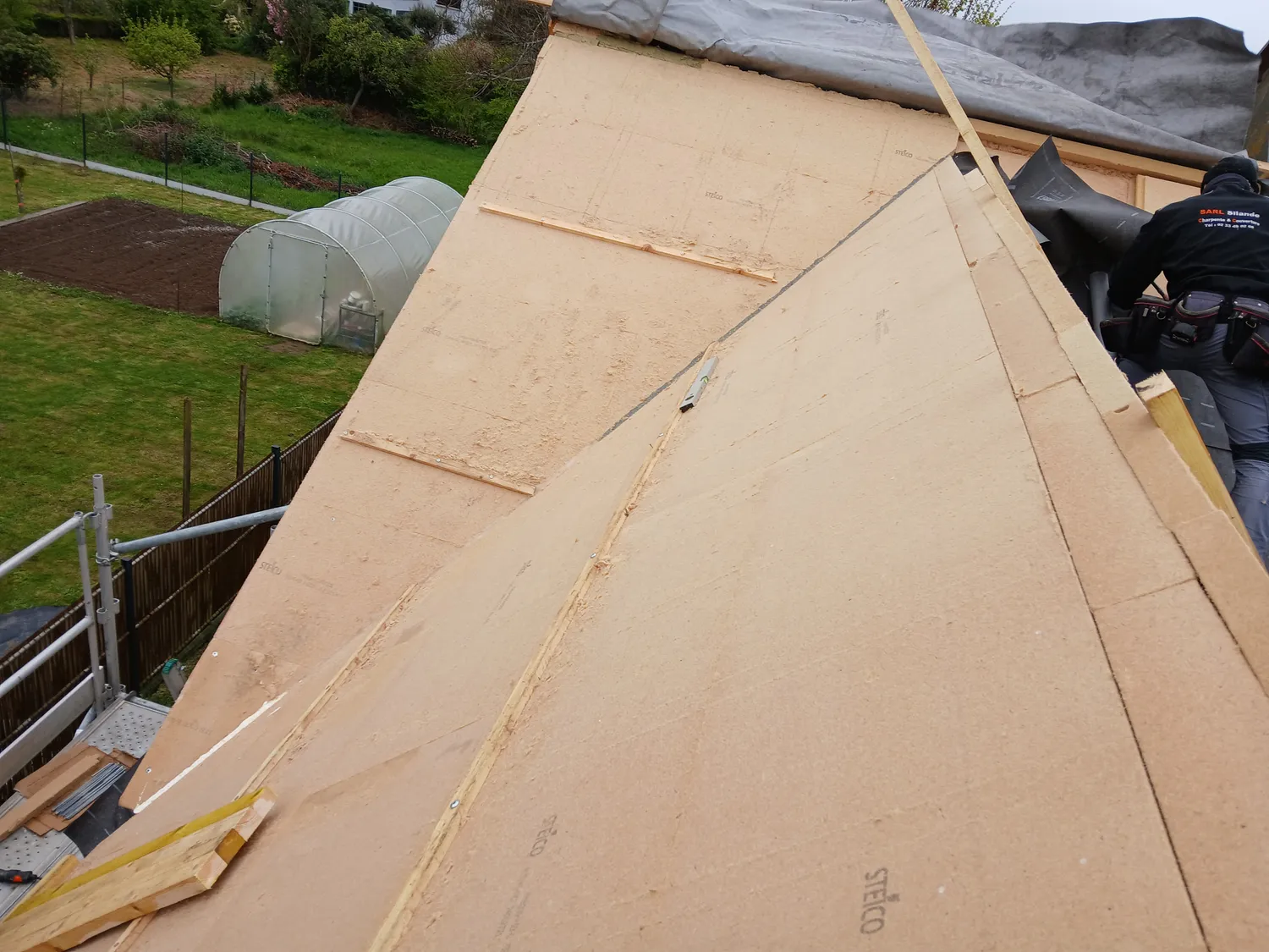 installation de carport saint hilaire du harcouet