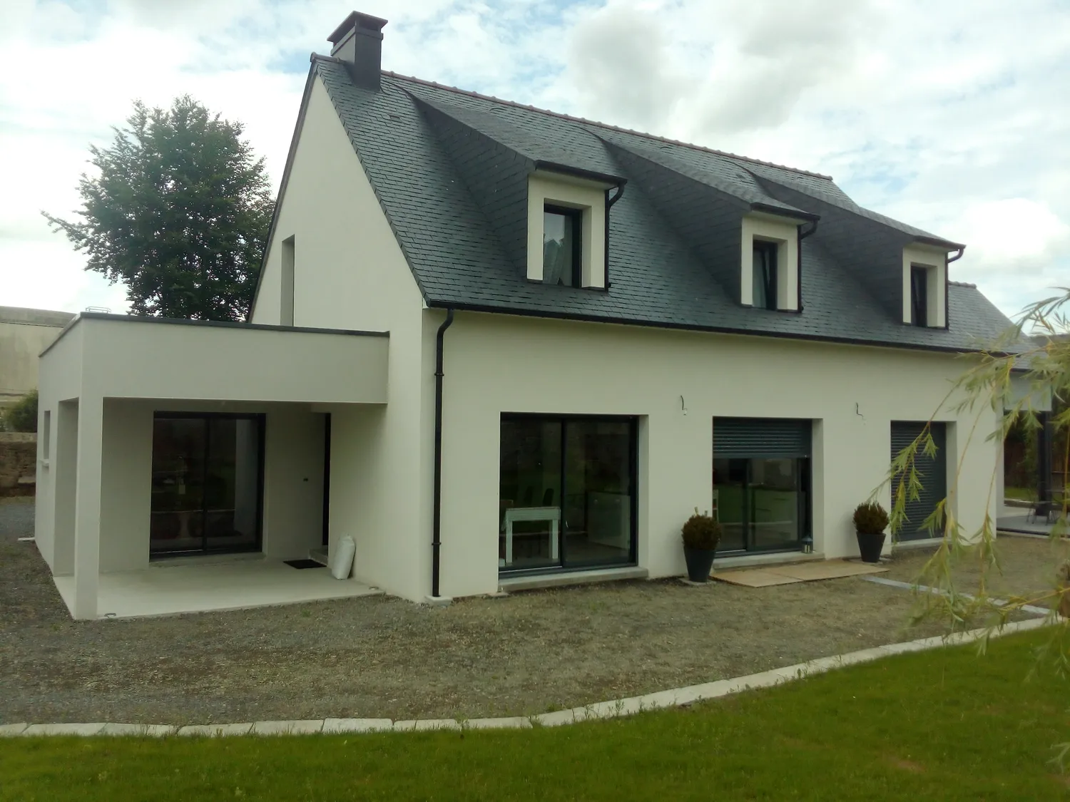 installation de carport saint hilaire du harcouet