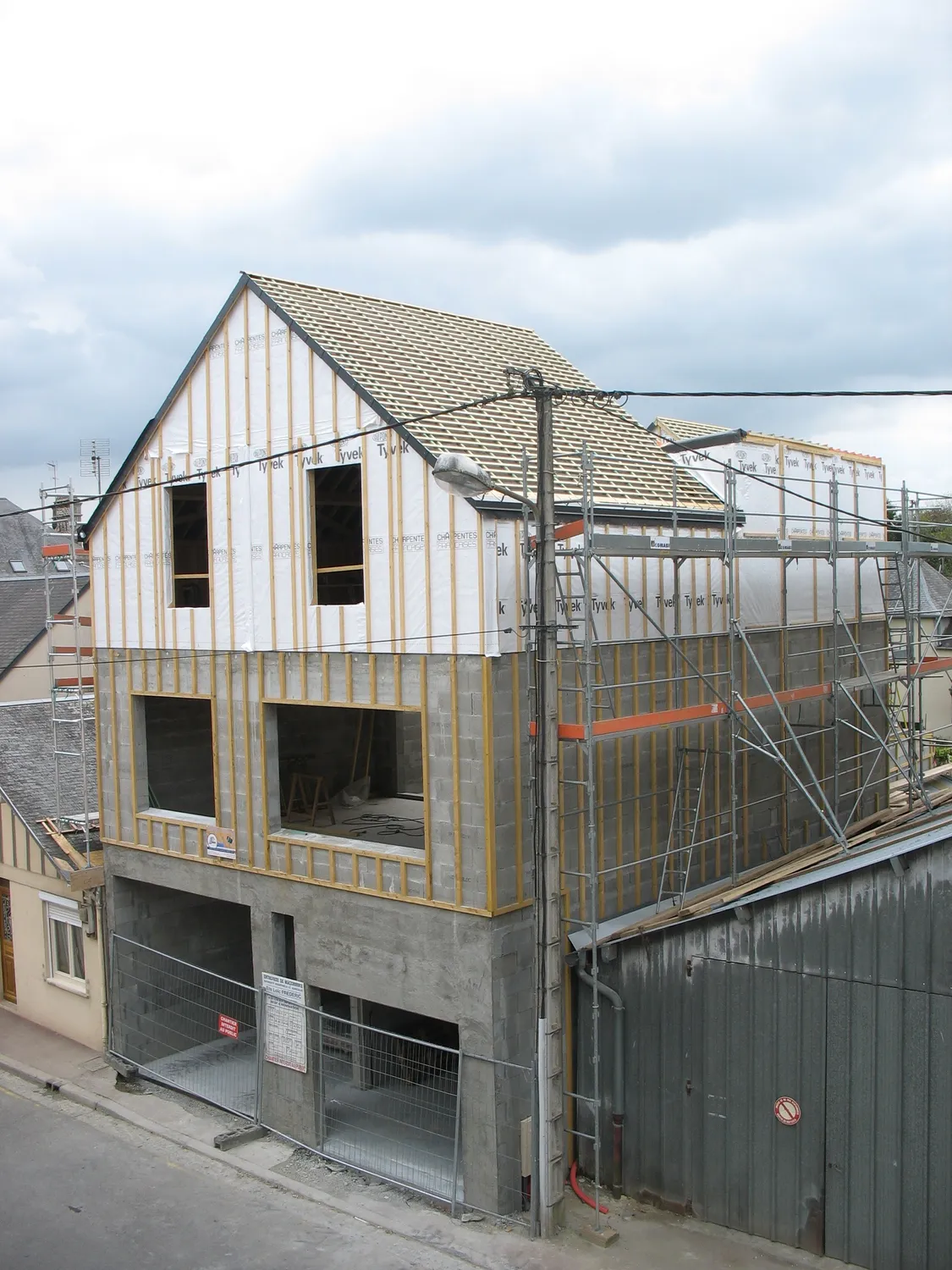 pose de fenetre de toit landivy